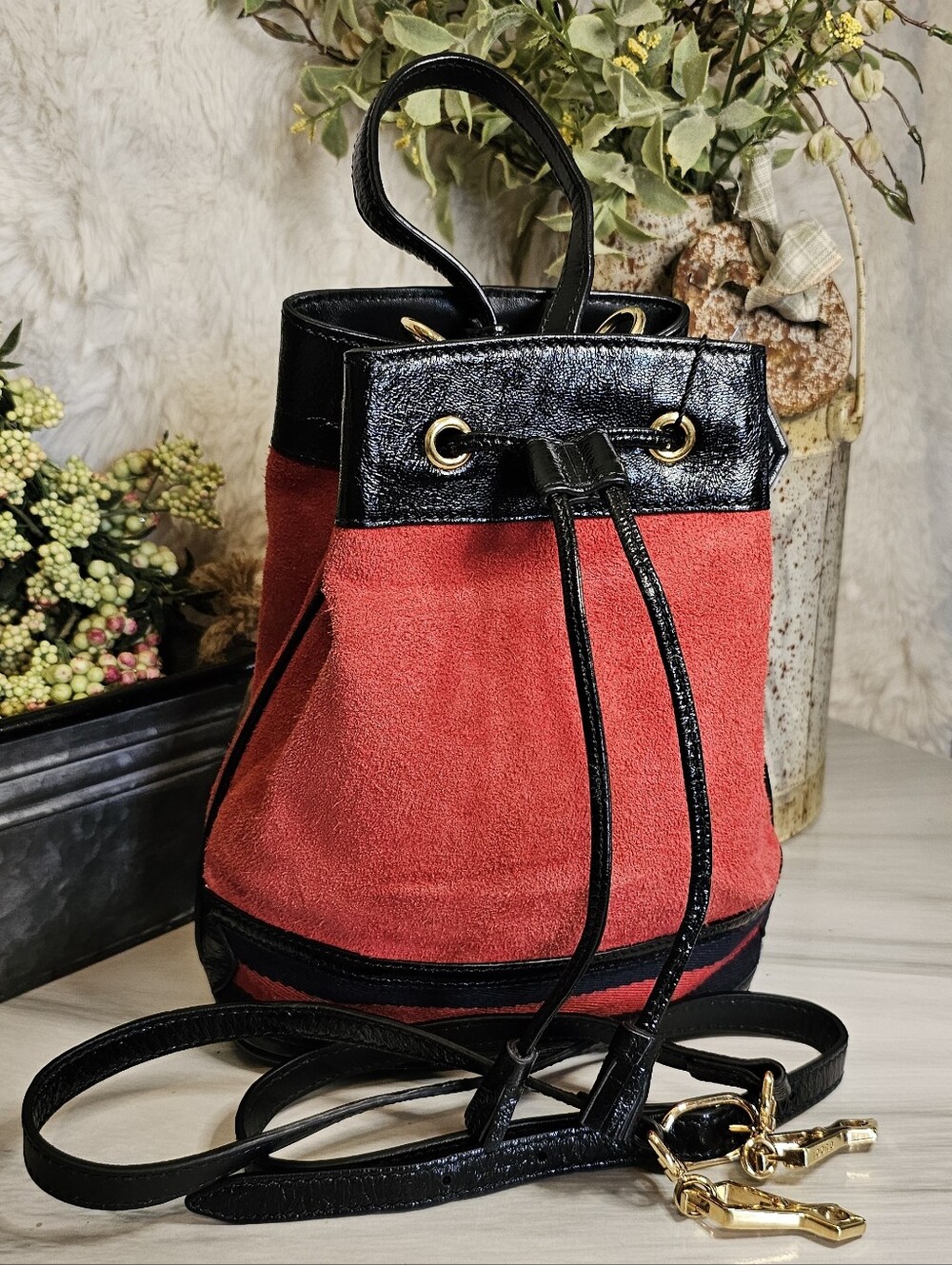 Gucci Small Ophidia Suede Bucket Bag With COA And Dustbag.
